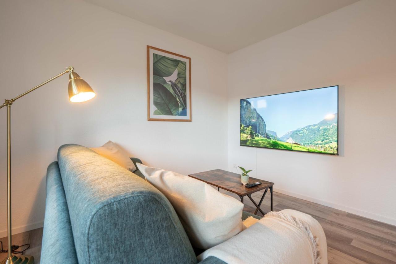 Moderne Wohnung Mit Parkplatz - Top Floor Ostermundigen Εξωτερικό φωτογραφία